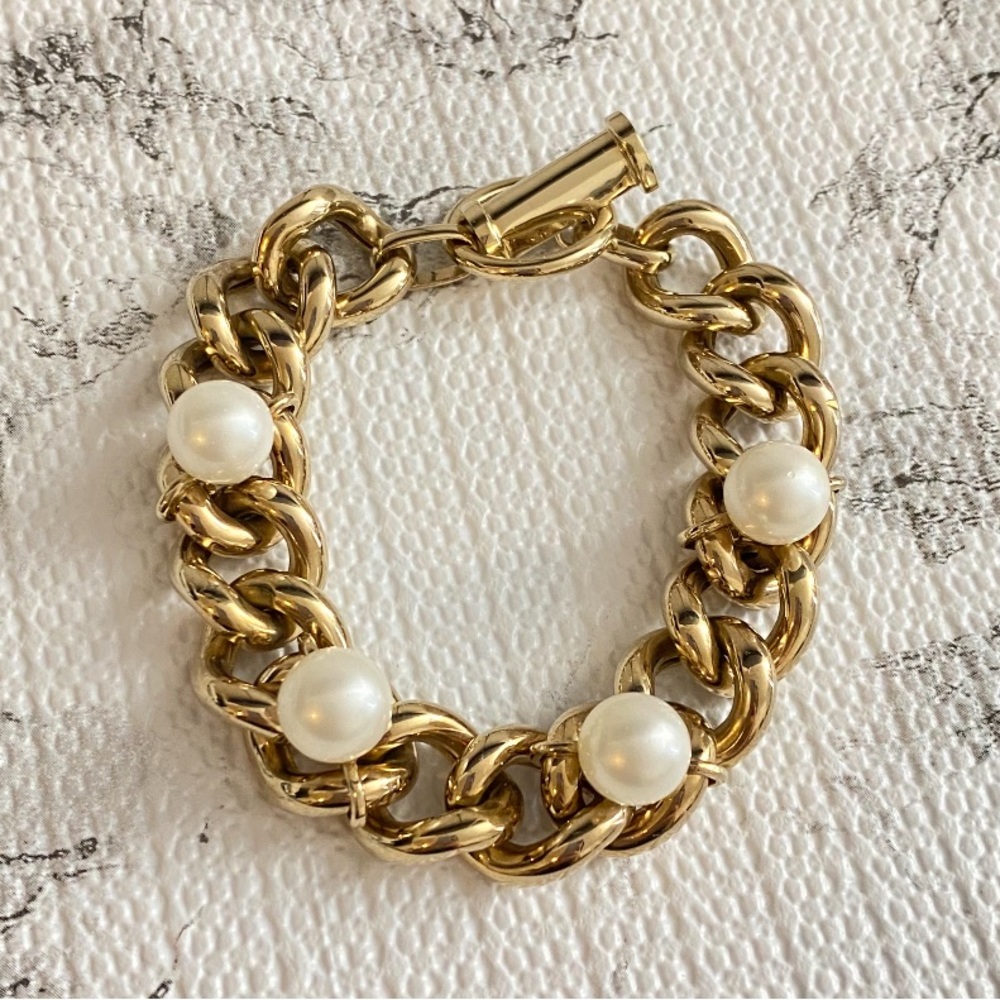 CUBAN BRACELET W/ PEARLS